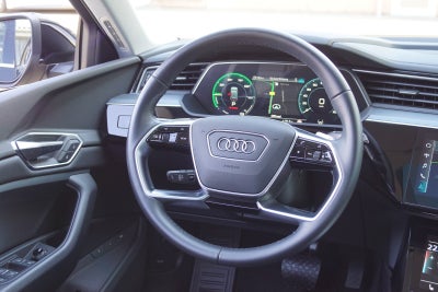 Audi e-tron Advanced quattro