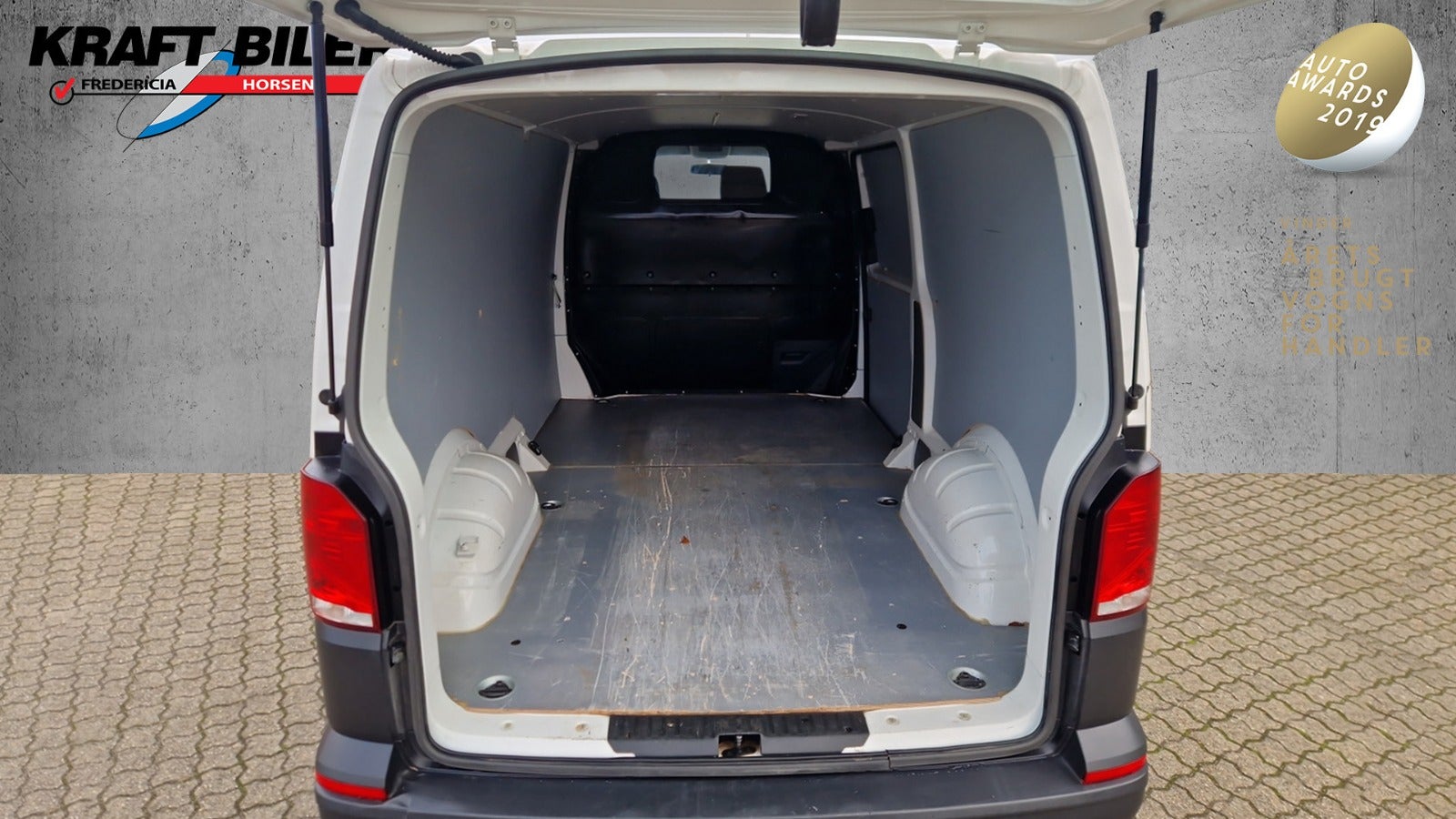 Billede af VW Transporter 2,0 TDi 110 Kassevogn lang