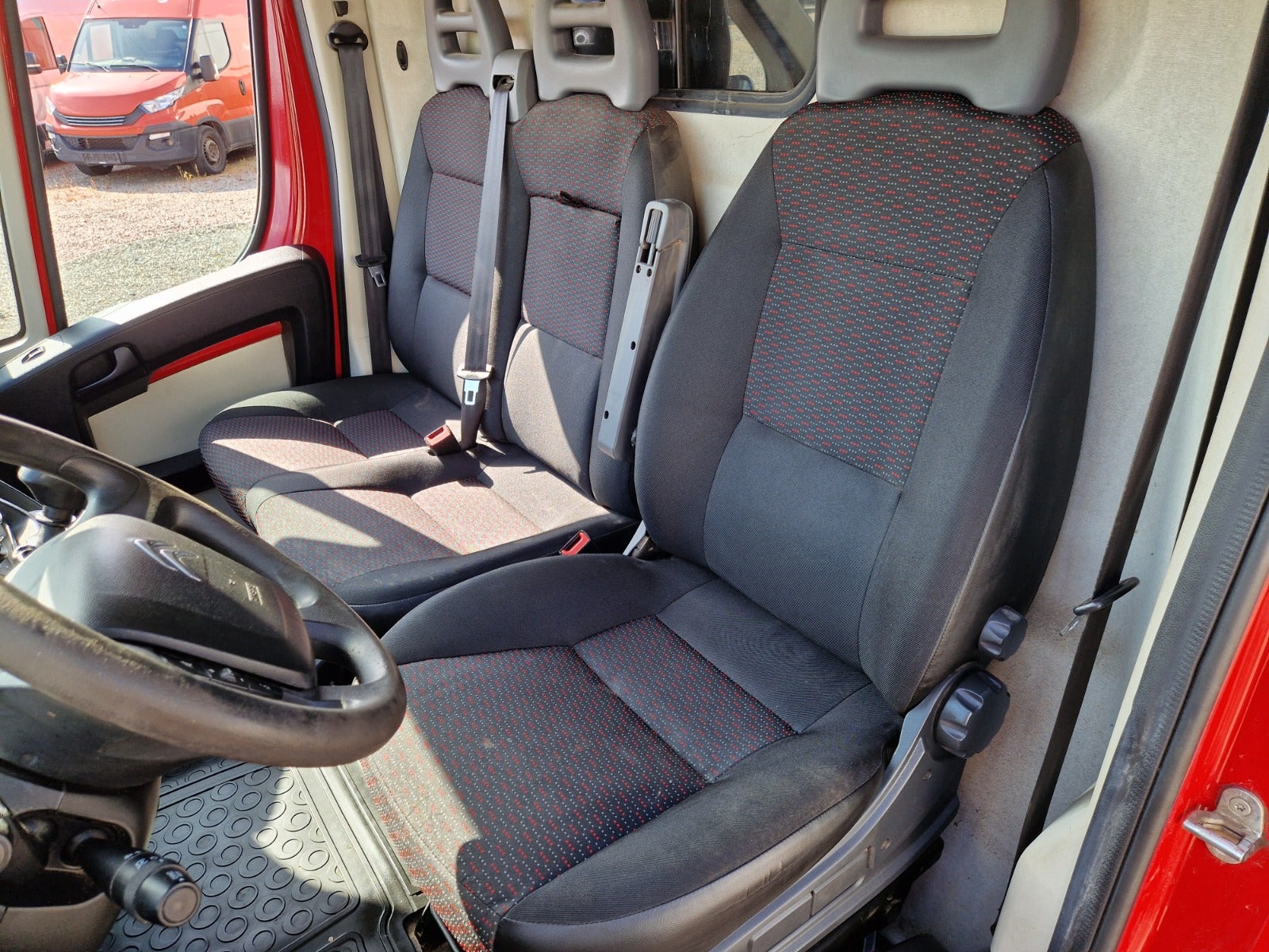 Billede af Citroën Jumper 33 2,0 BlueHDi 160 Kassevogn L3H2
