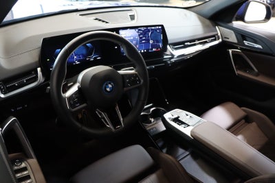 BMW iX2 eDrive20 M-Sport Premium
