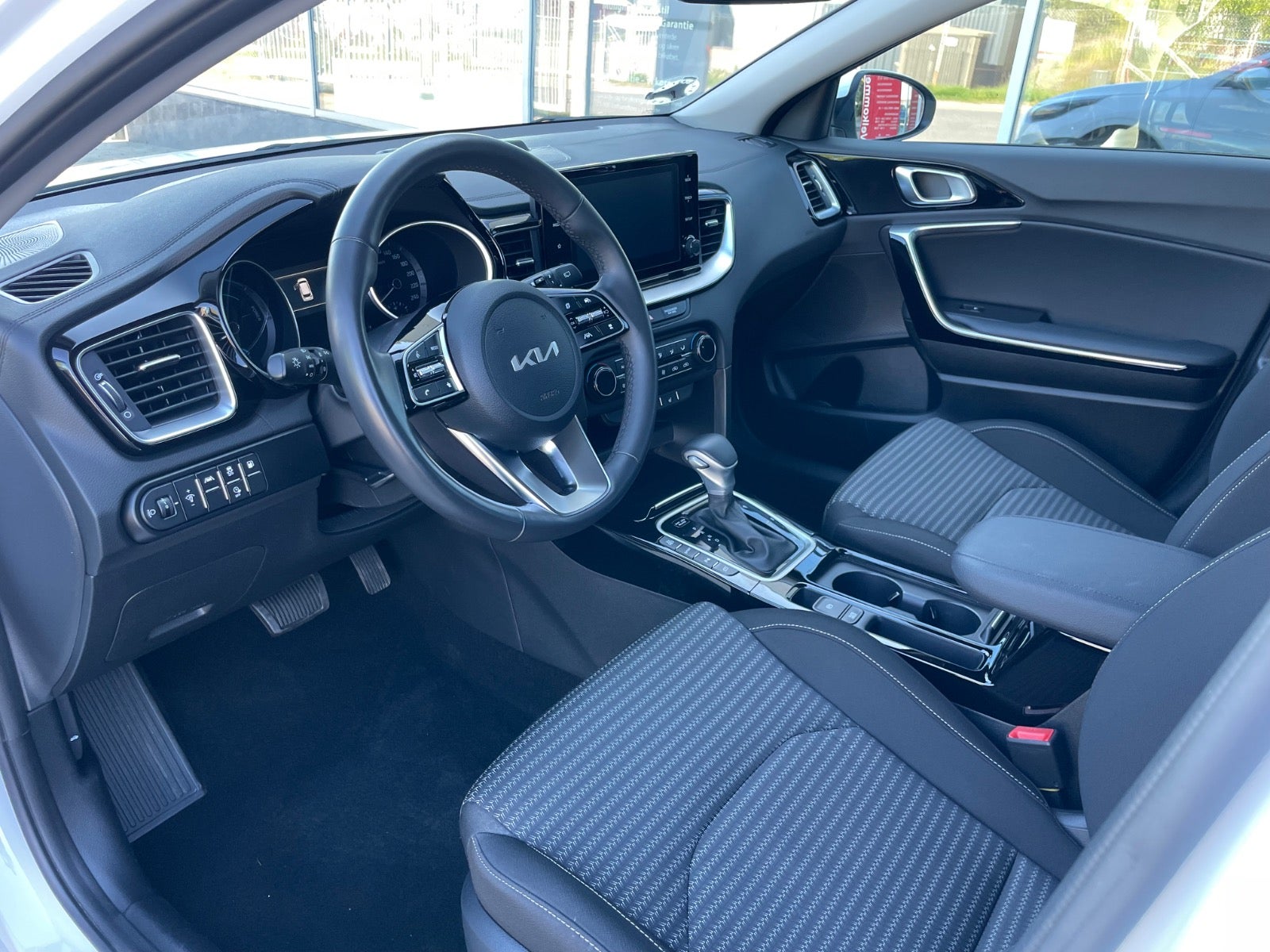 Billede af Kia Ceed 1,6 PHEV Prestige SW DCT