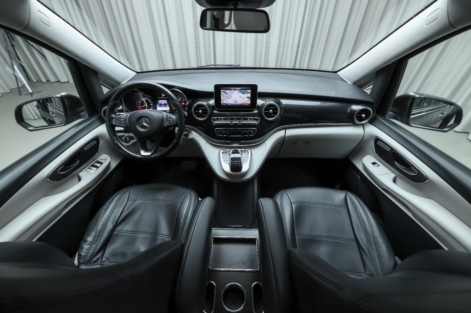 Mercedes-Benz V 220 d