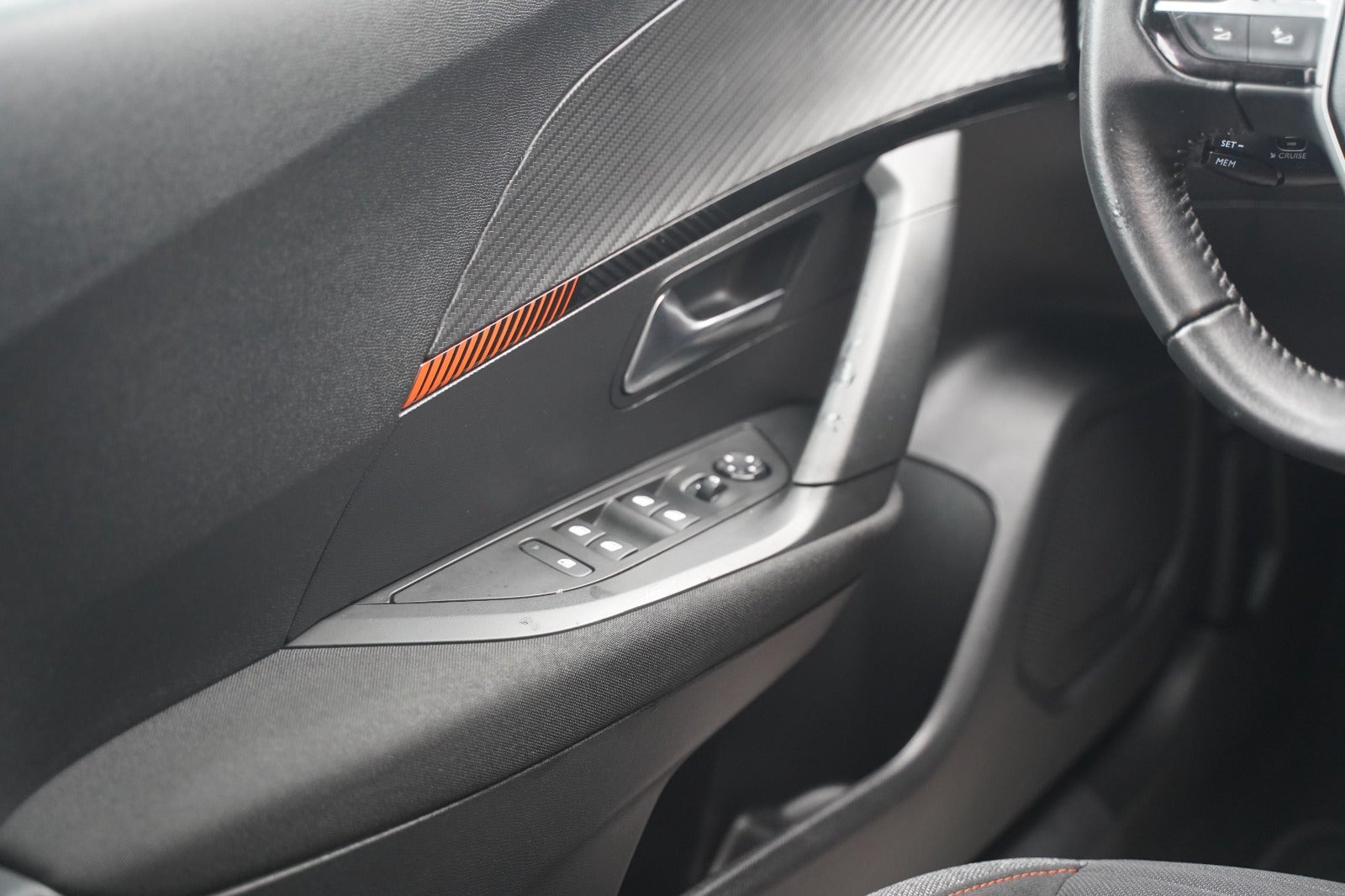 Billede af Peugeot 2008 1,5 BlueHDi 100 Active