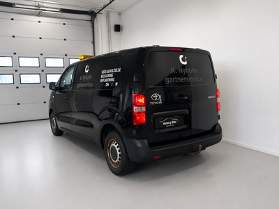 Toyota ProAce D 120 Medium Comfort