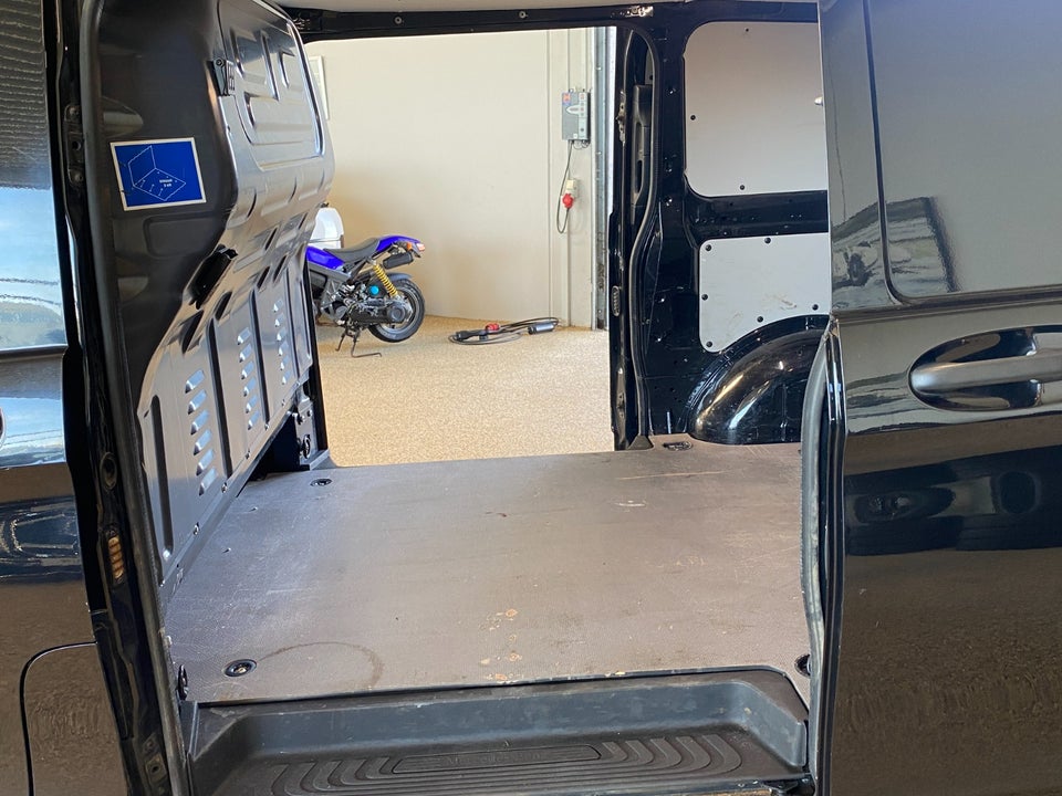Mercedes Vito 119, Billede 3