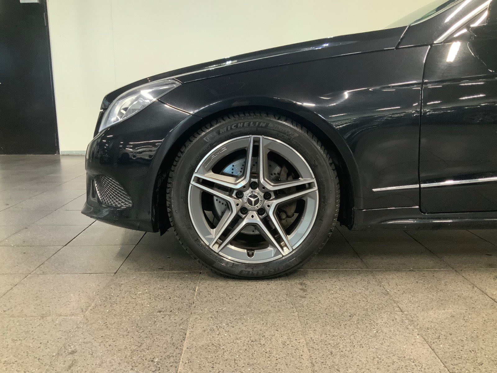 Mercedes-Benz E 350 (3/7)