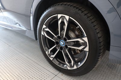BMW iX2 eDrive20 M-Sport