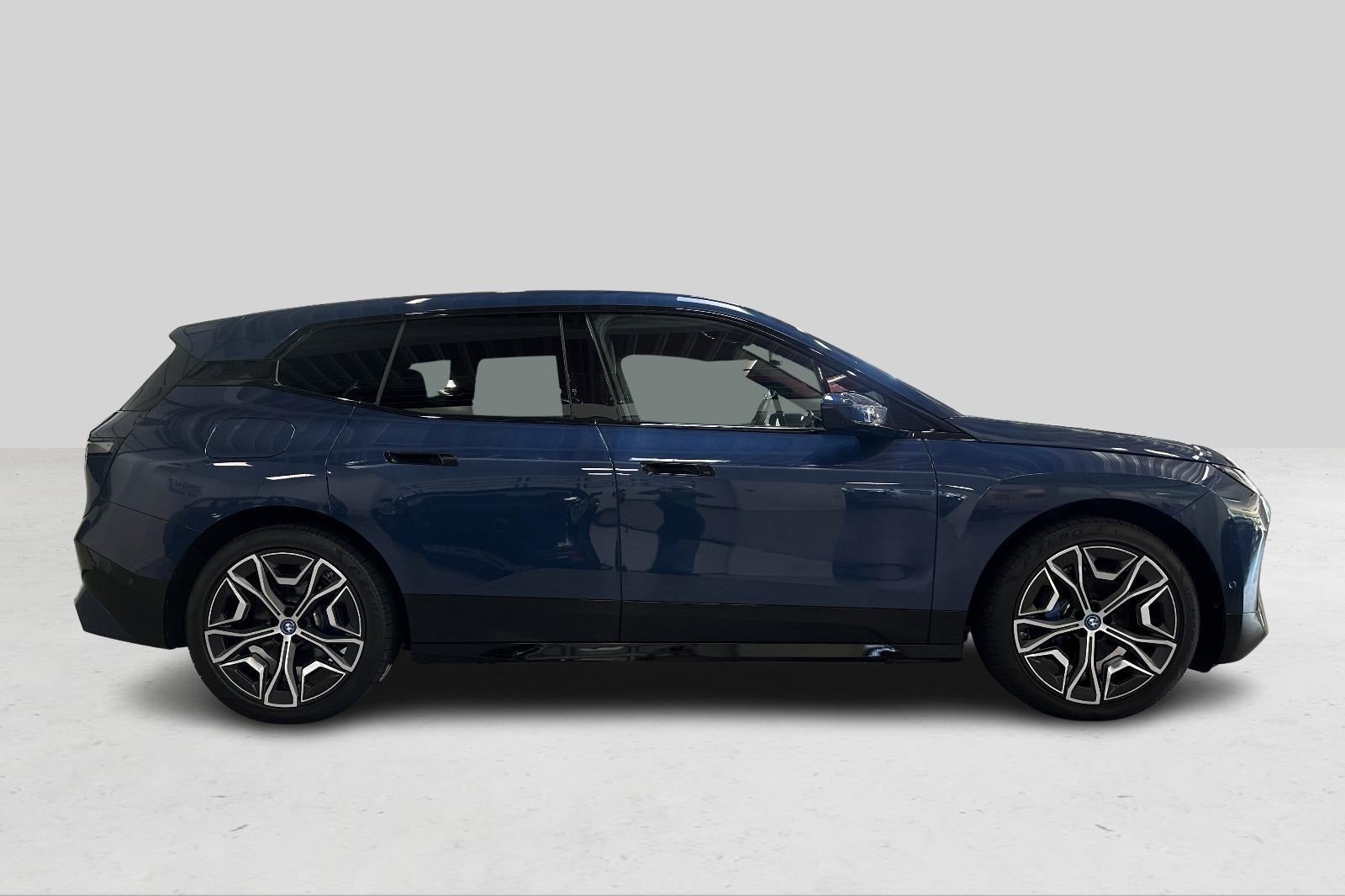 BMW iX xDrive50