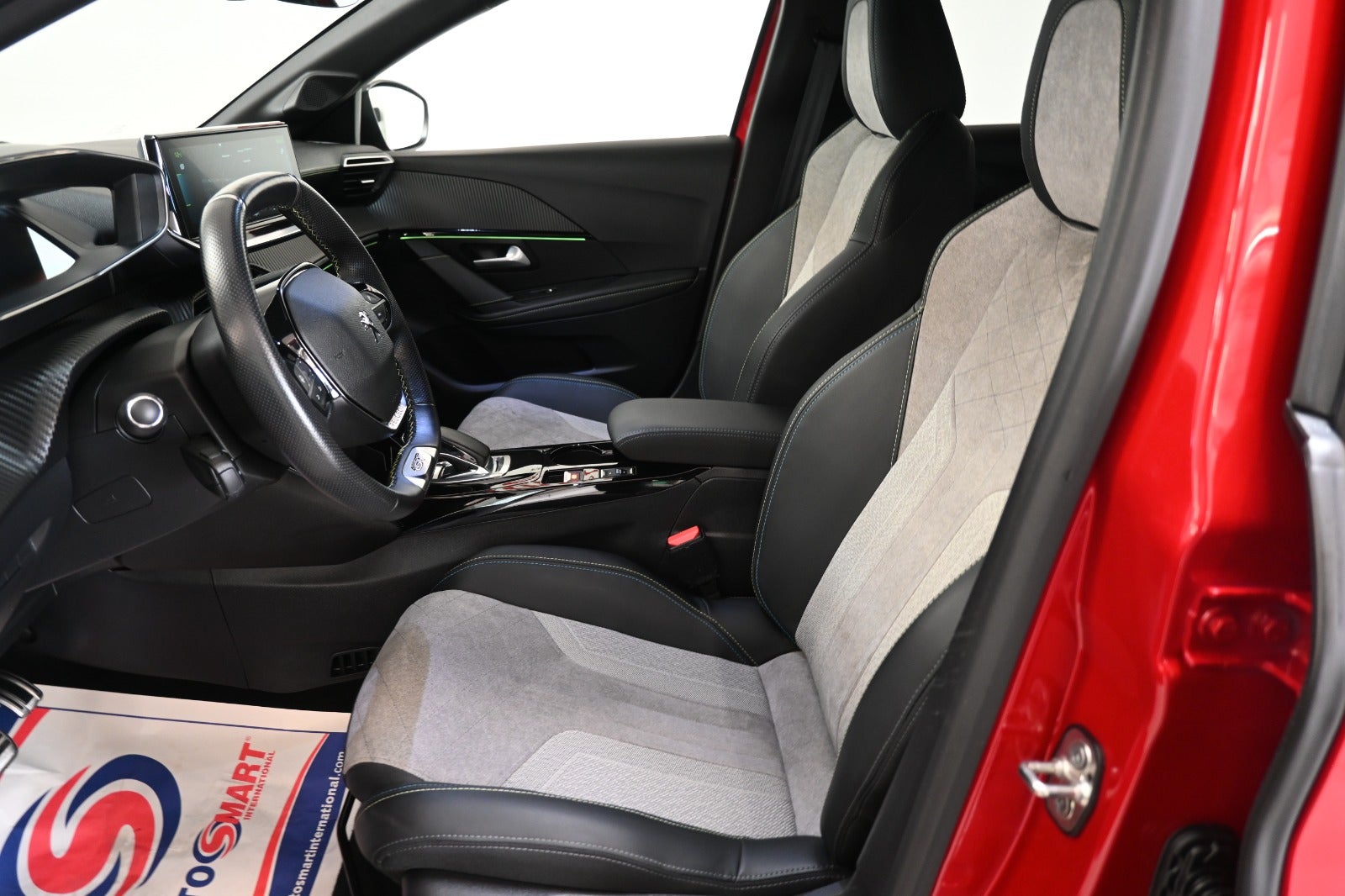 Peugeot e-208 GT Pack