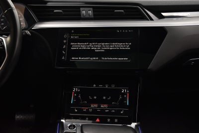 Audi e-tron S-line quattro