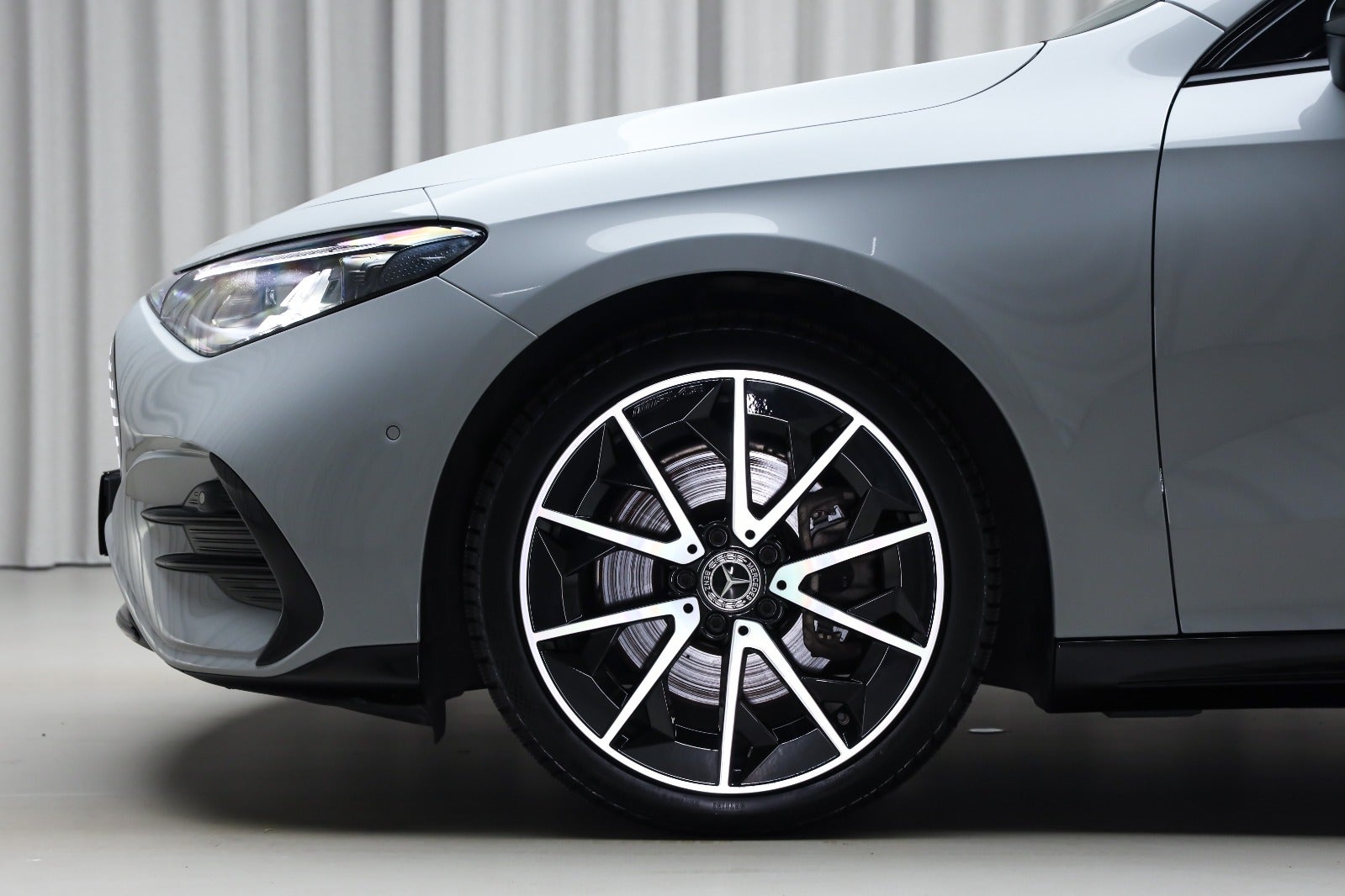 Mercedes-Benz CLA 250+ (5/8)