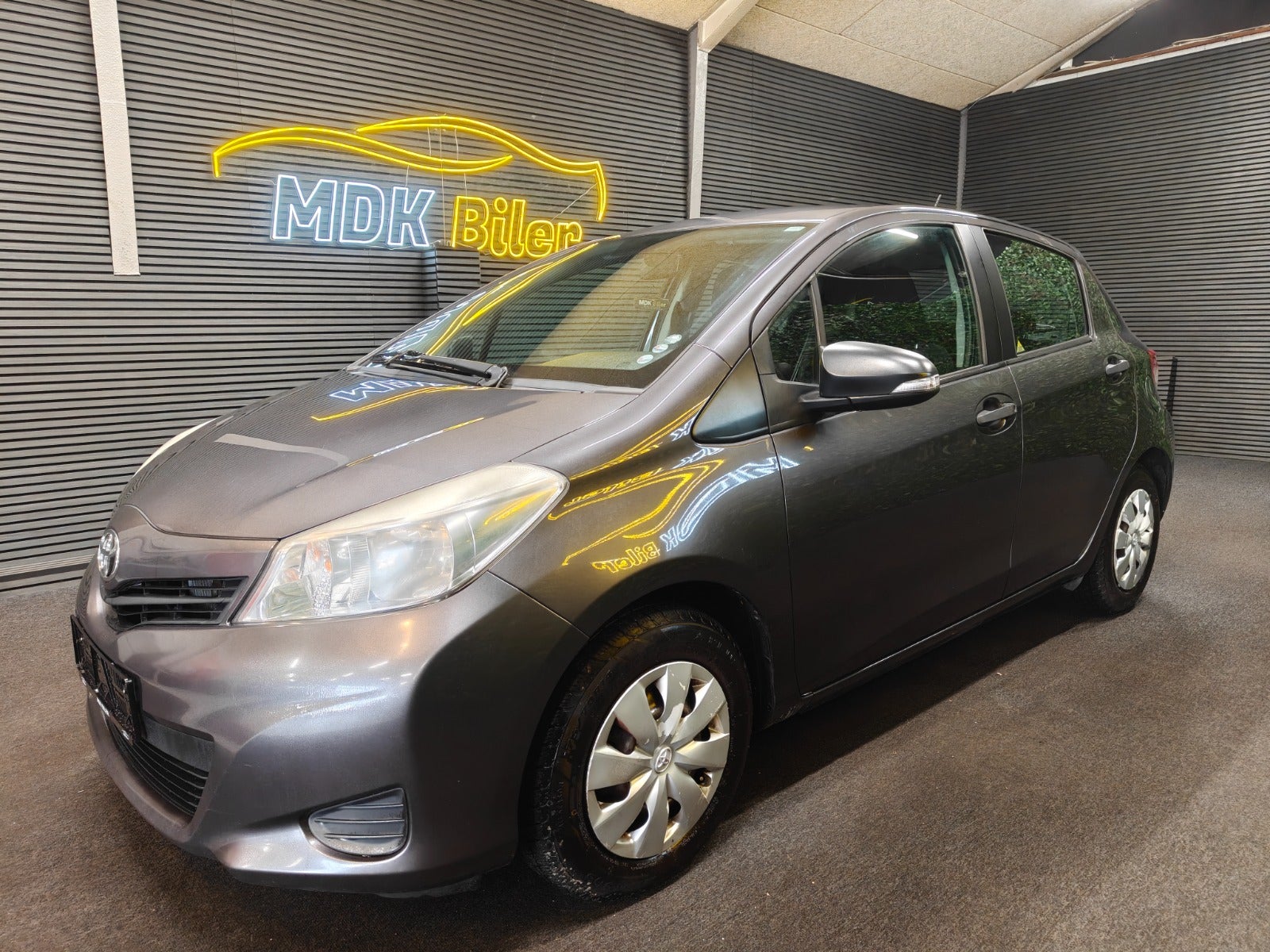 Billede af Toyota Yaris 1,0 VVT-i T1