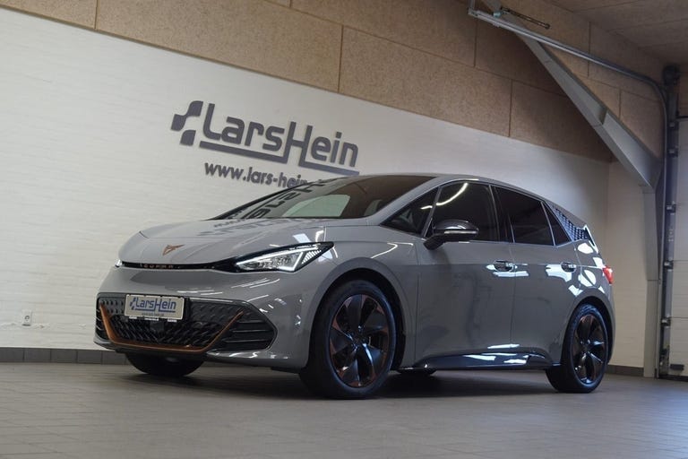 Cupra Born Dinamica Pack High