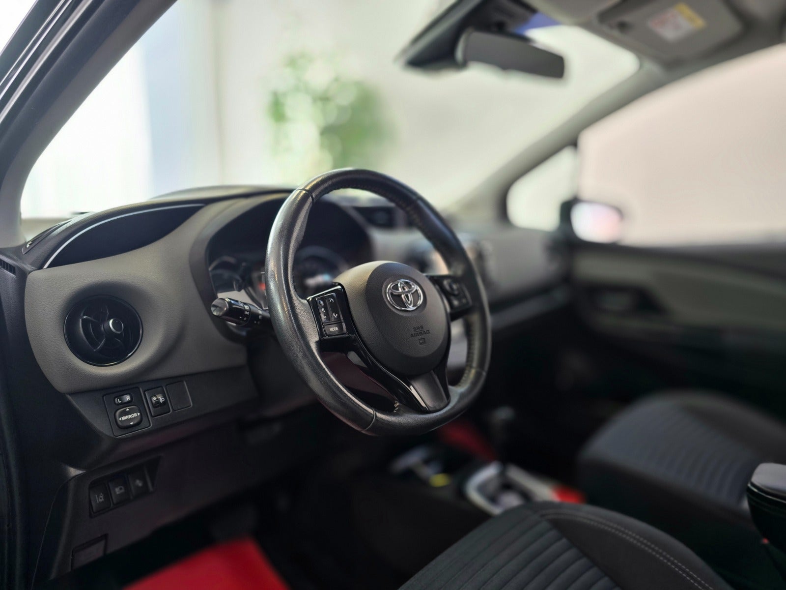 Billede af Toyota Yaris 1,5 Hybrid H2 e-CVT
