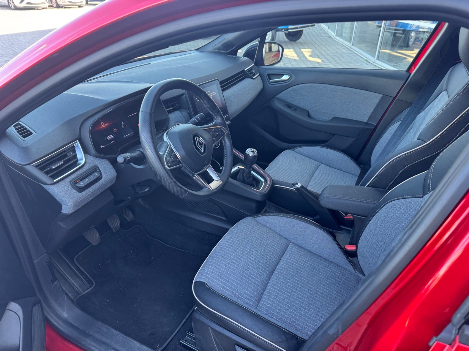 Billede af Renault Clio V 1,0 TCe 90 Techno