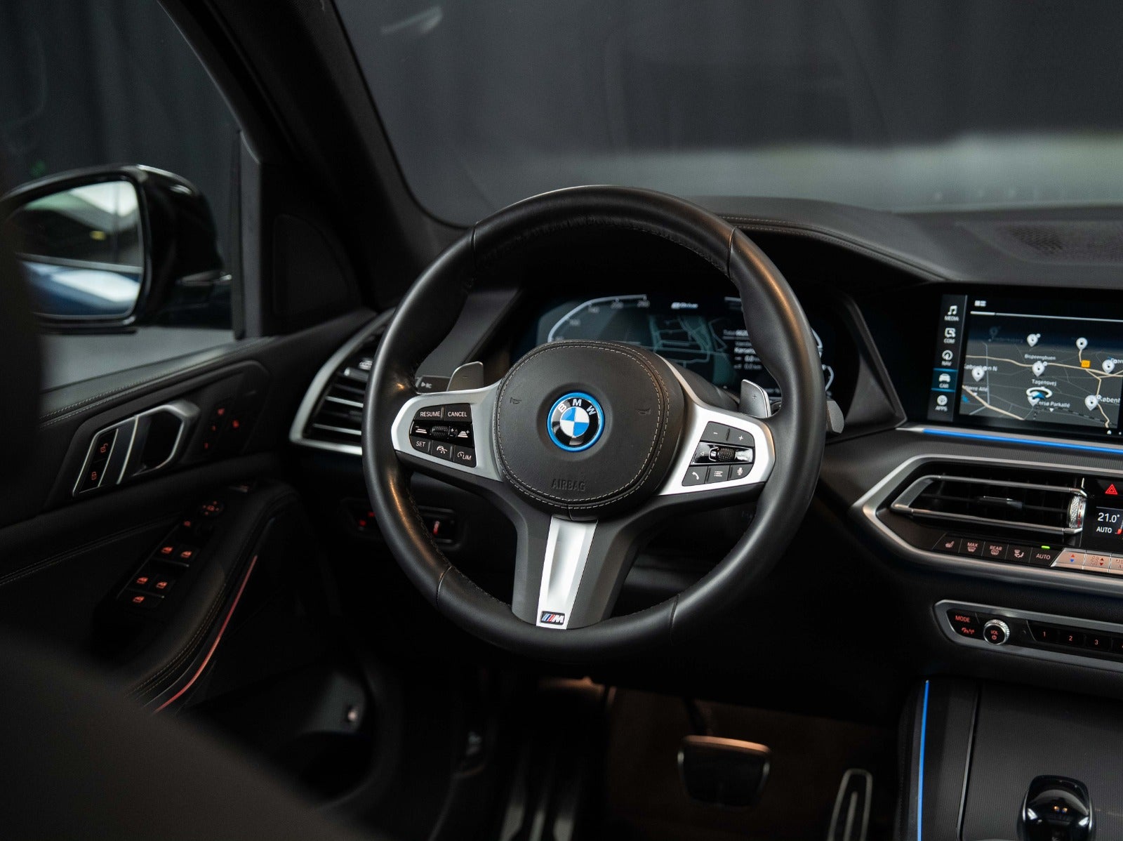 Gallery image 8 of 11