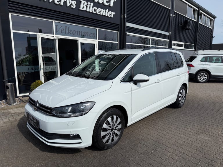 VW Touran TDi 115 Comfortline DSG Van