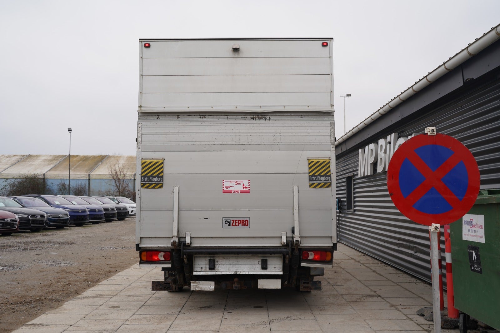 Billede af Peugeot Boxer 335 2,2 HDi 130 Alukasse m/lift