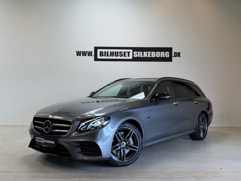 Mercedes E300 de AMG Line stc. aut.