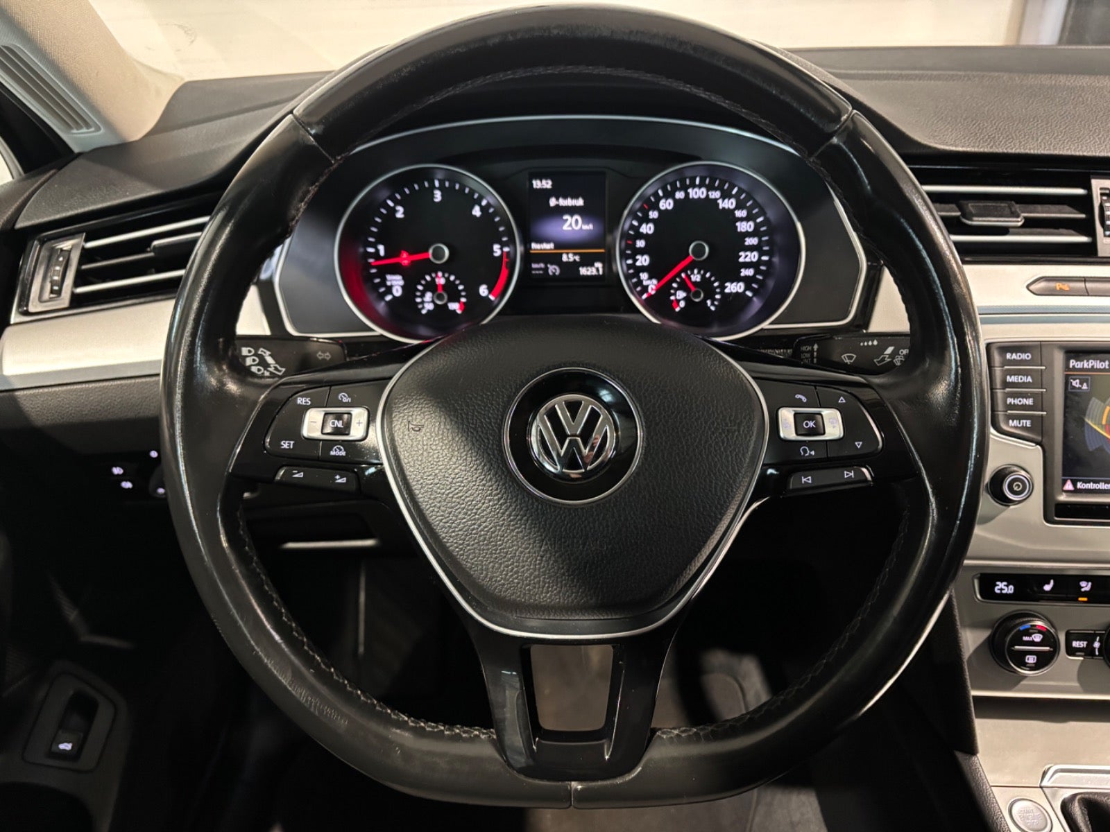 VW Passat, Billede 8