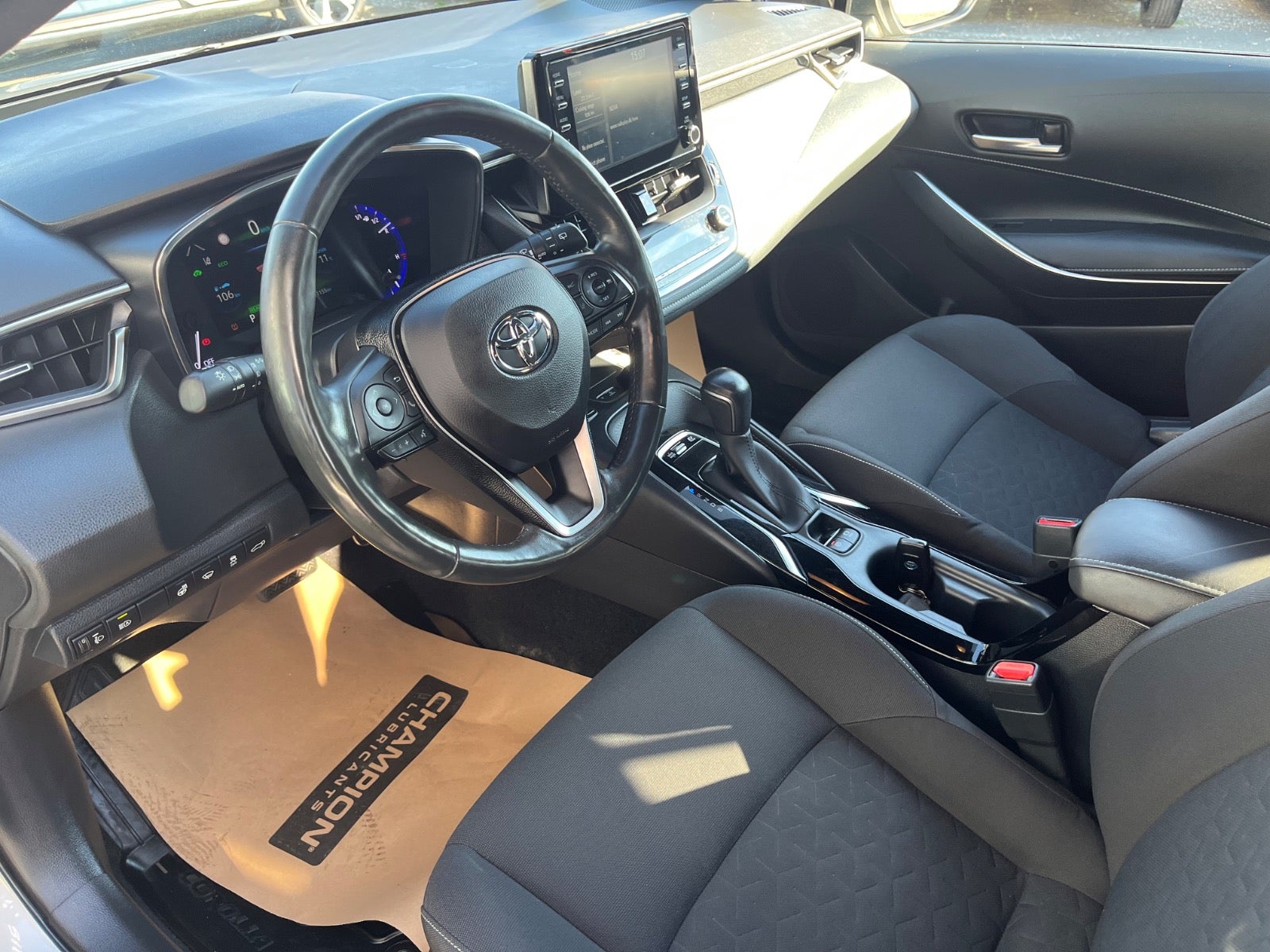 Billede af Toyota Corolla 1,8 Hybrid H3 Design Touring Sports MDS