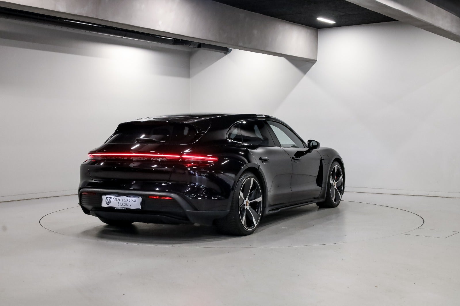 Porsche Taycan 4S Performance+ Sport Turismo
