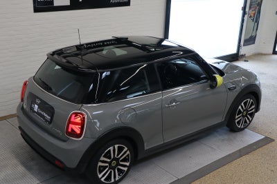 MINI Cooper SE Camden Edition