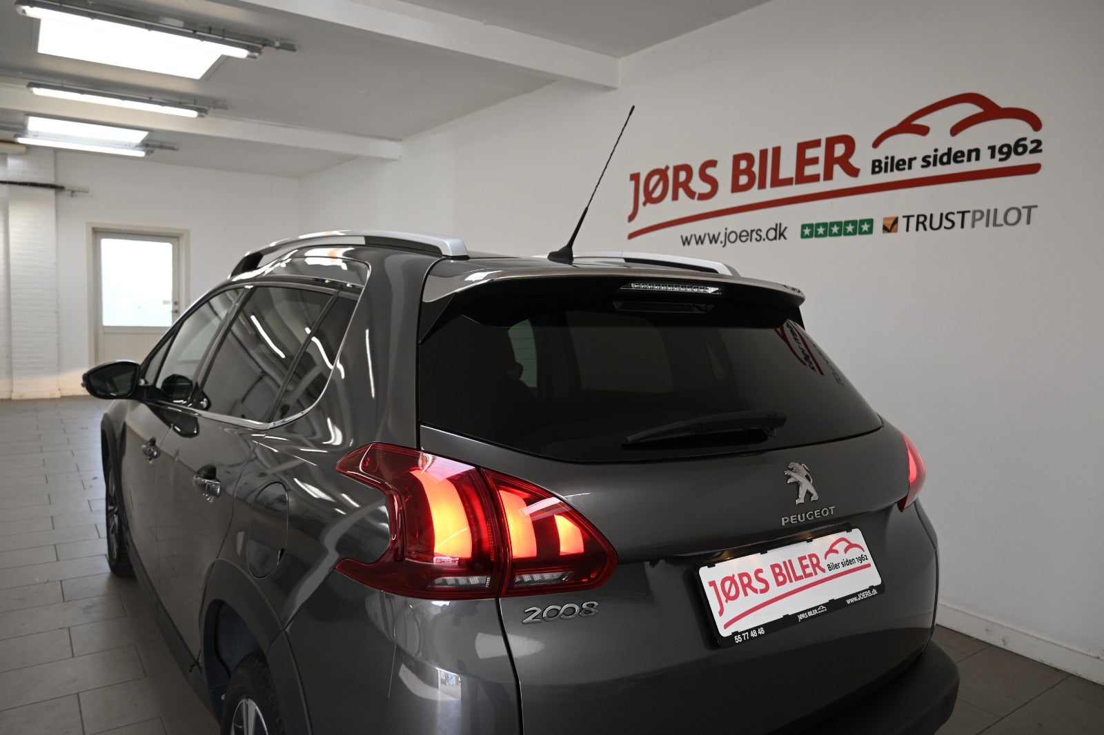 Peugeot 2008 PureTech 82 Selection Sky