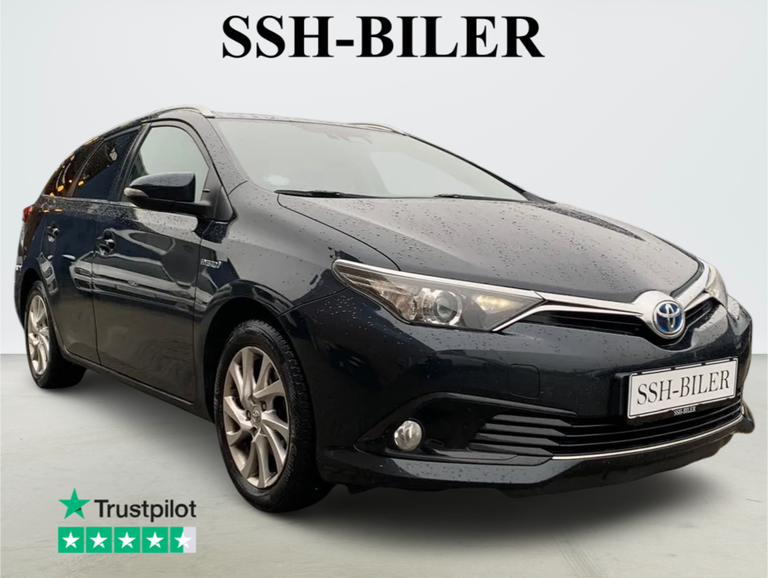 Toyota Auris Hybrid Style Touring Sports CVT