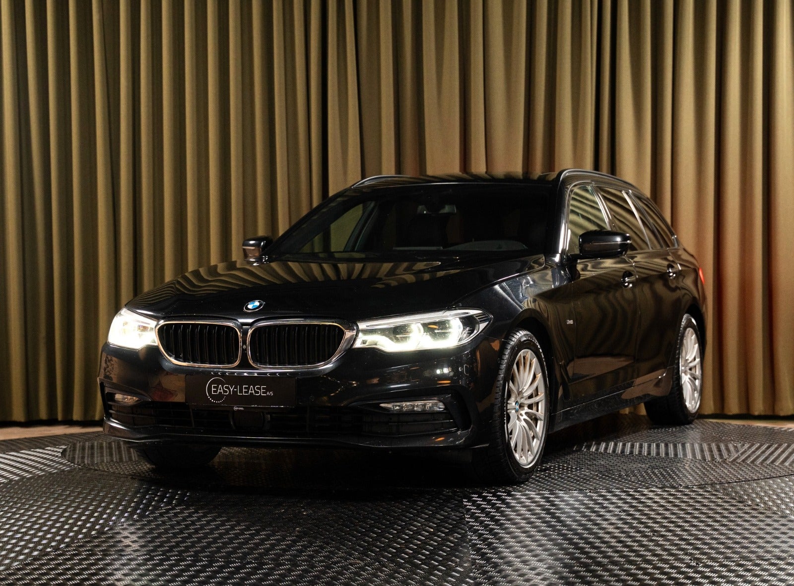 BMW 530d 3,0 Touring Sport Line aut.
