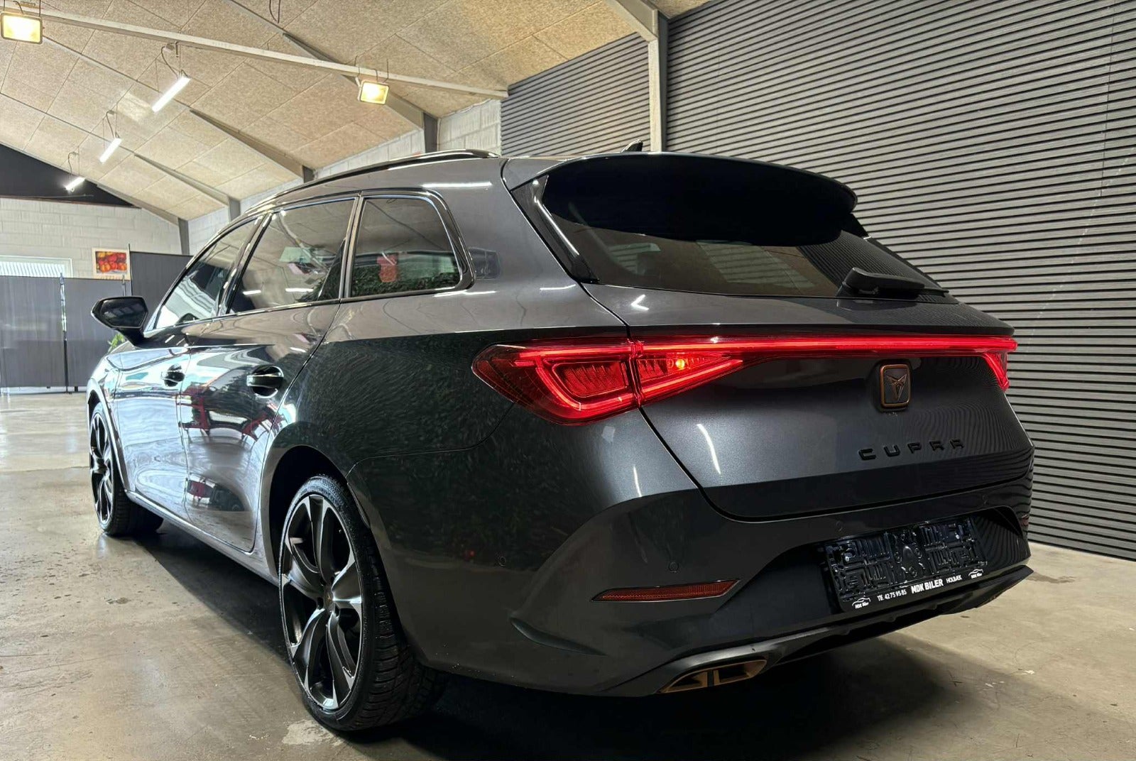 Billede af Seat Leon 1,4 eHybrid Cupra Sportstourer DSG