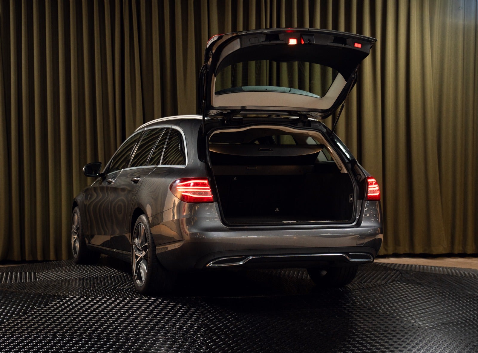 Billede af Mercedes C220 d 2,2 Avantgarde stc. aut.