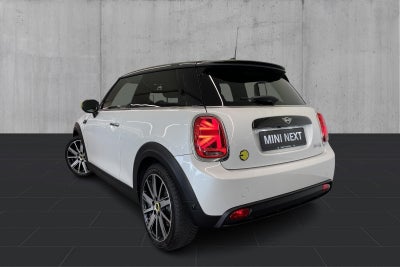 MINI Cooper SE Essential - 2