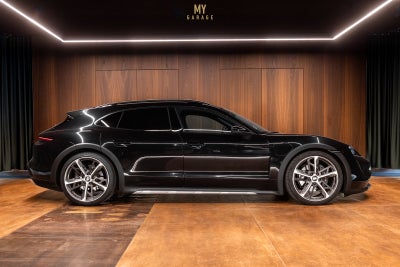Porsche Taycan 4
