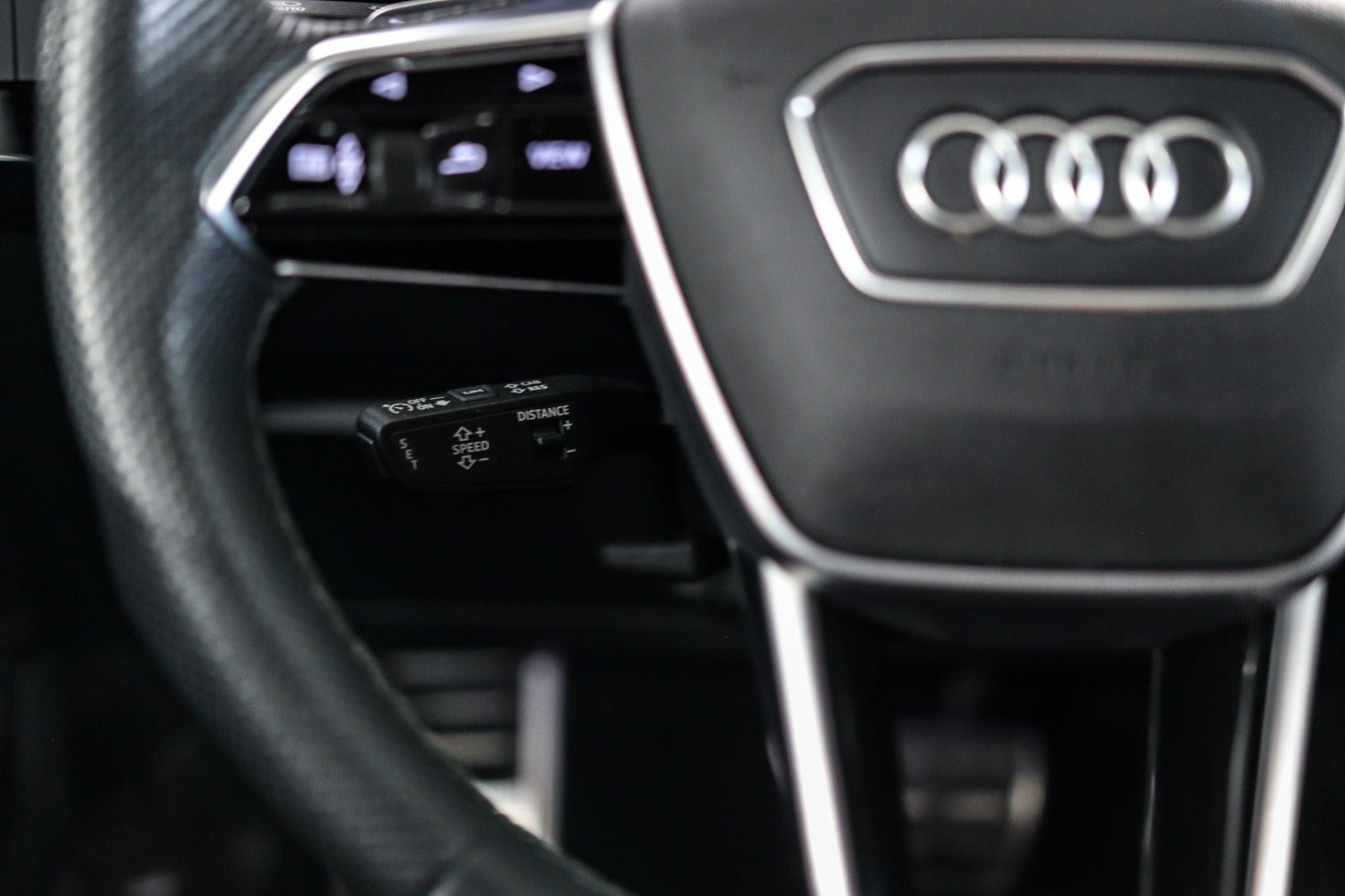 Billede af Audi Q8 e-tron 55 S-line Sportback quattro