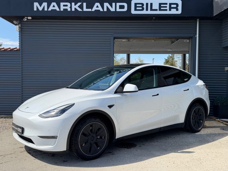 Tesla Model Y Long Range AWD