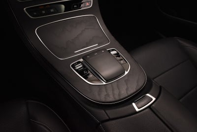 Mercedes E300 de AMG Line Night Edition stc. aut.