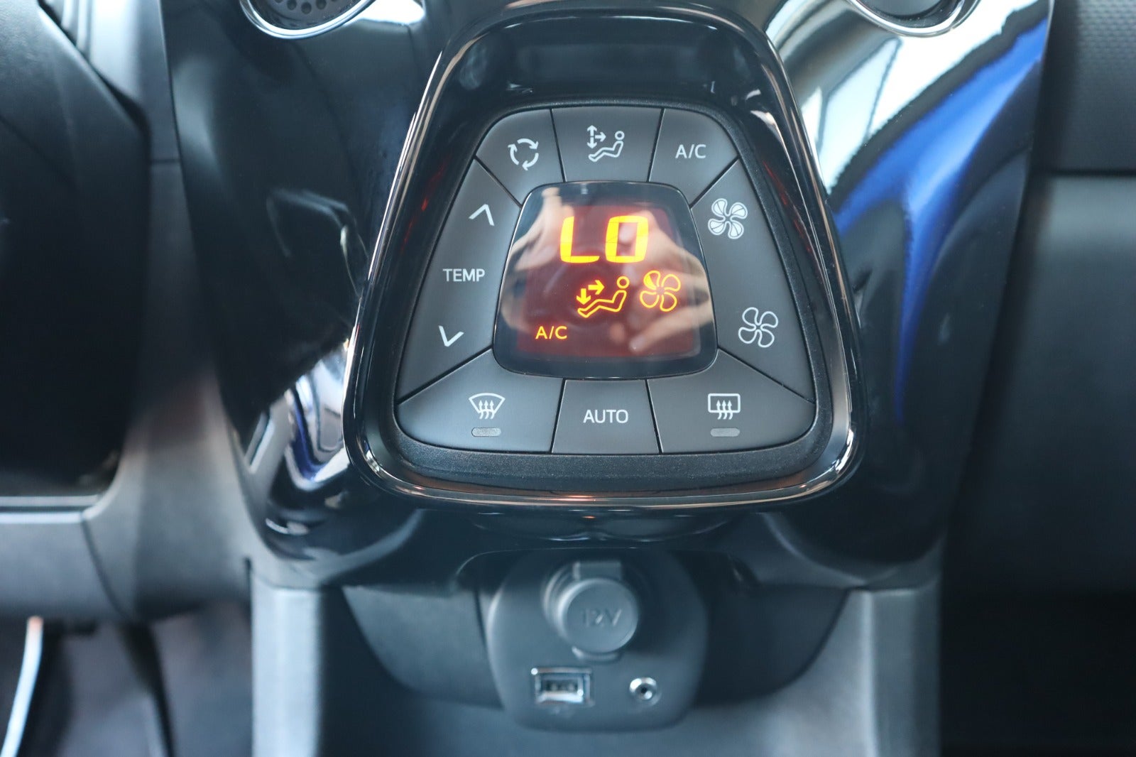 Billede af Peugeot 108 1,0 e-VTi 72