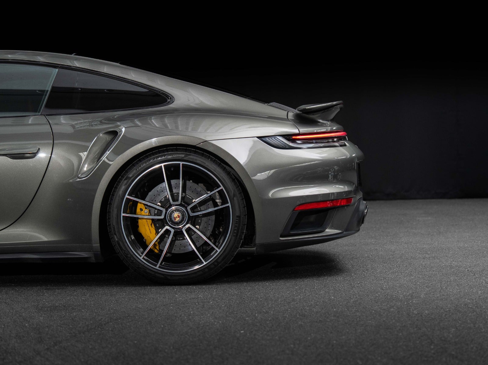 Gallery image 5 of 19