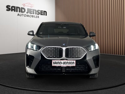 BMW iX2 xDrive30 M-Sport