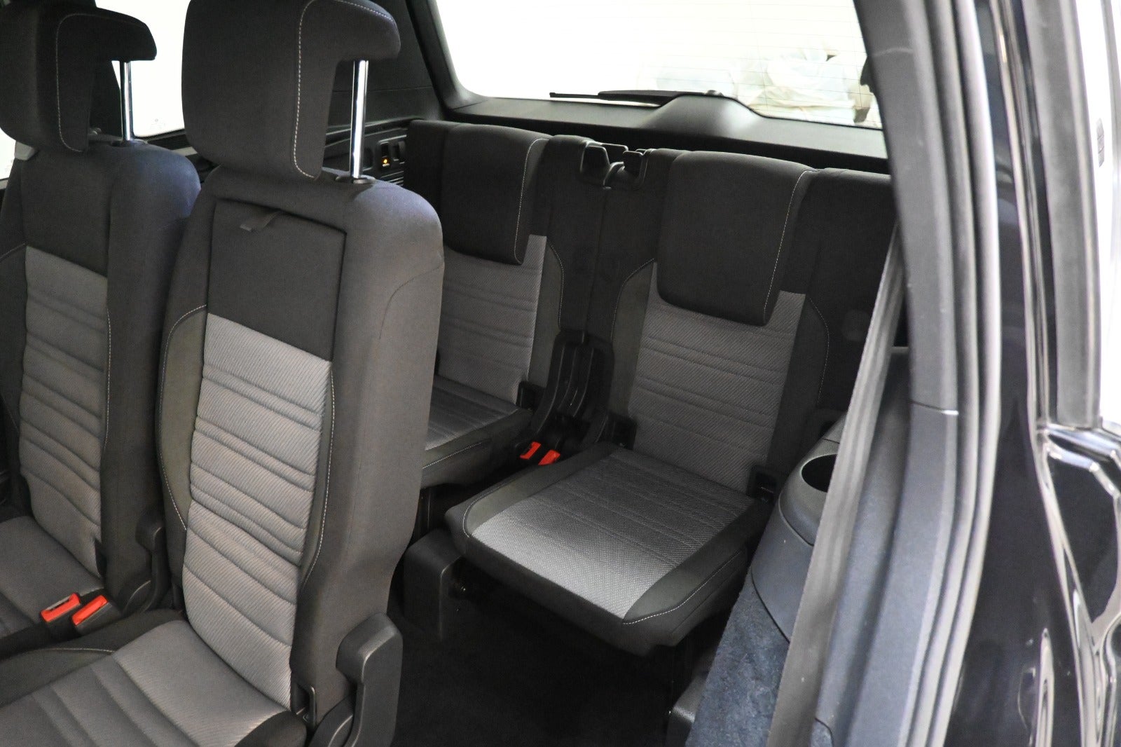 VW Touran TSi 150 R-line DSG 7prs