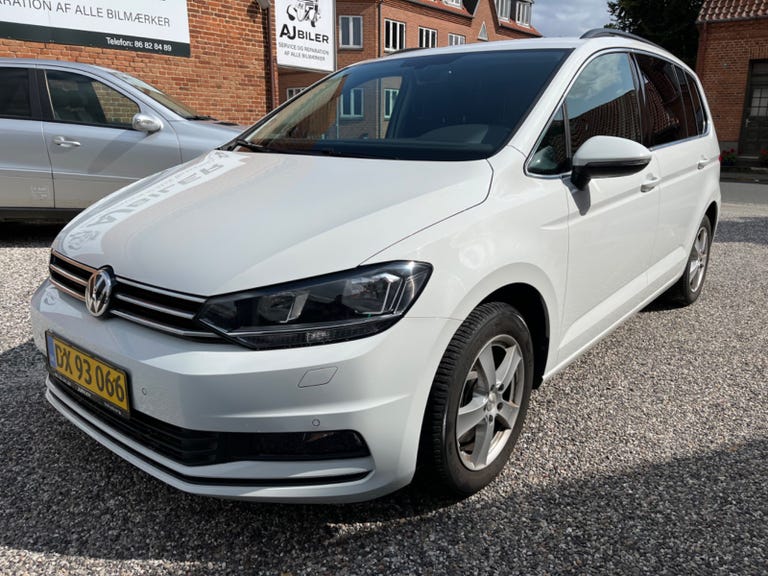 VW Touran TDi 115 Comfortline Van