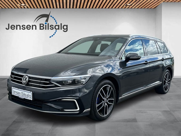 VW Passat GTE Highline+ Variant DSG