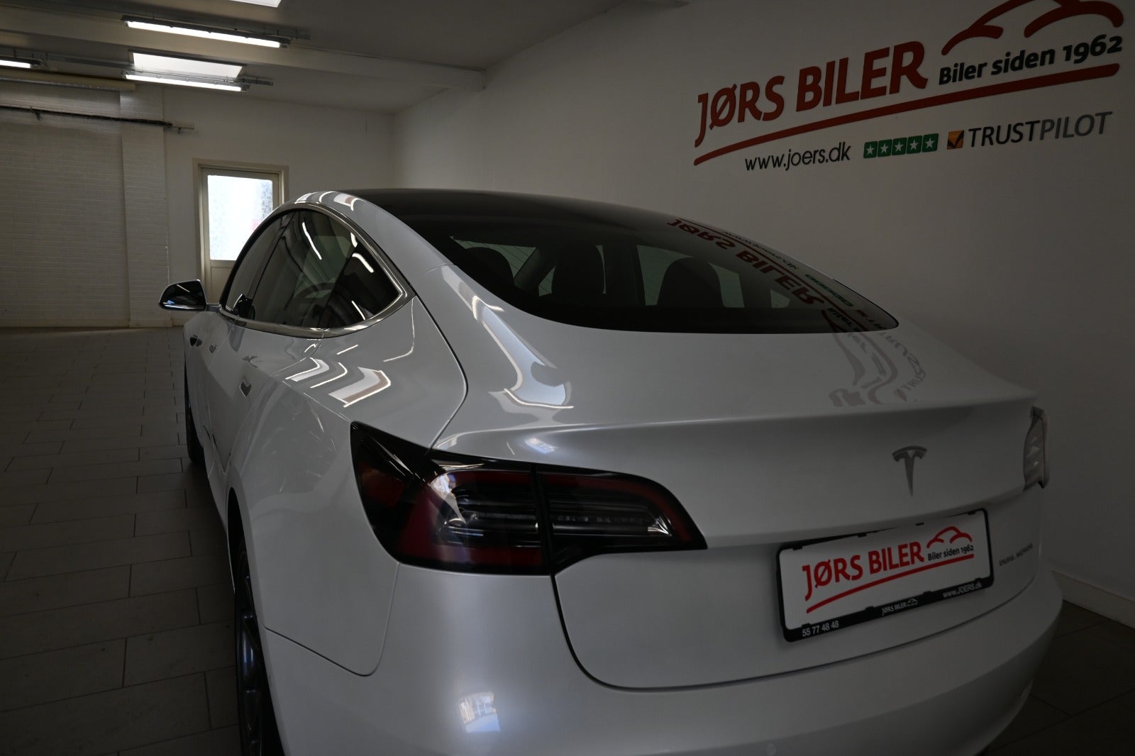 Tesla Model 3 Long Range AWD