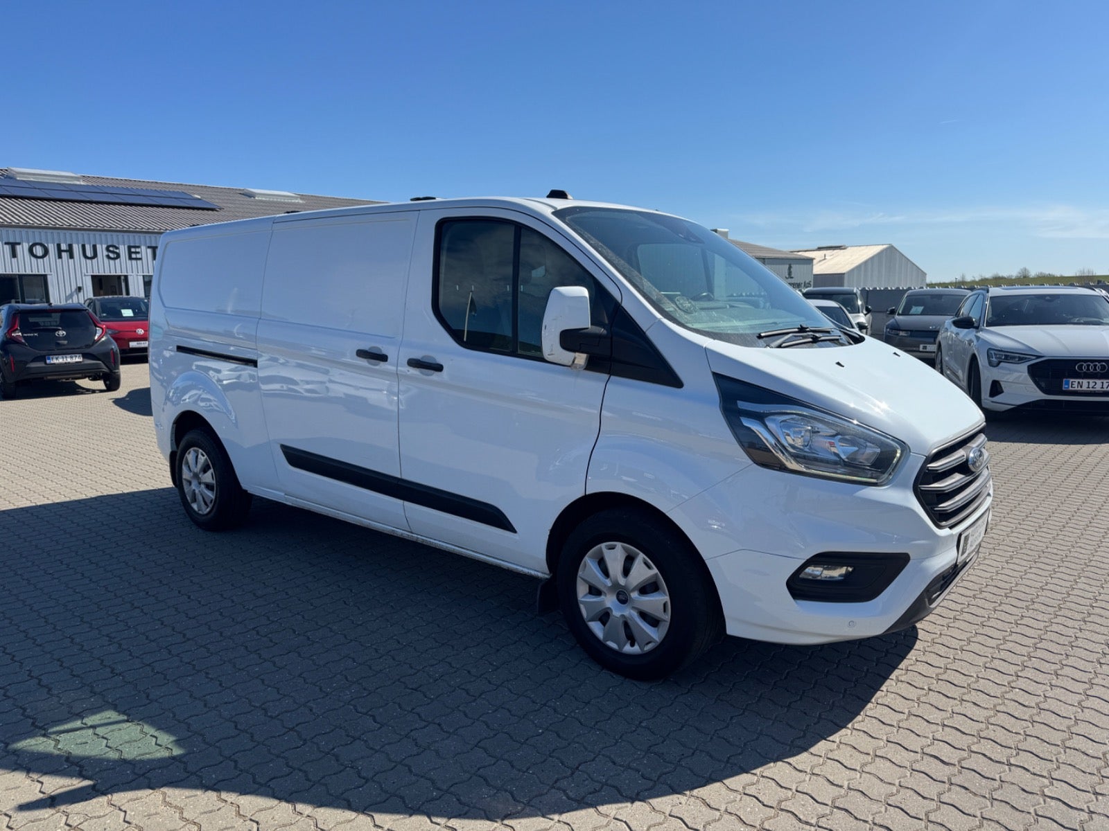 Ford Transit Custom 300 L2 TDCi 170 Trend aut.
