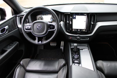 Volvo XC60 B4 197 R-Design aut. AWD