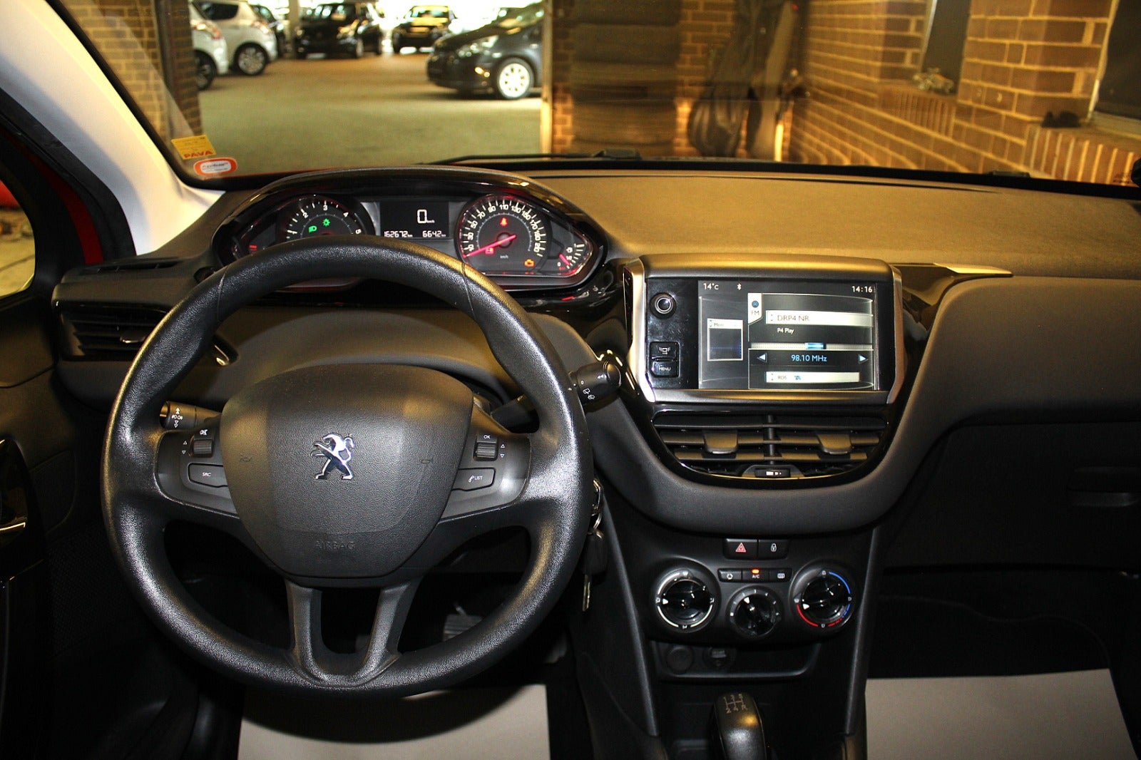 Peugeot 208 e-HDi 92 Active