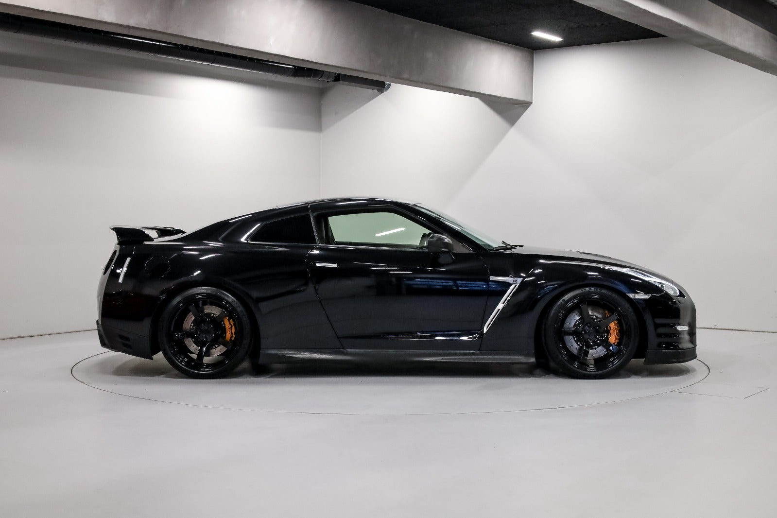 Nissan GT-R 3,8 V6 Black Edition aut.