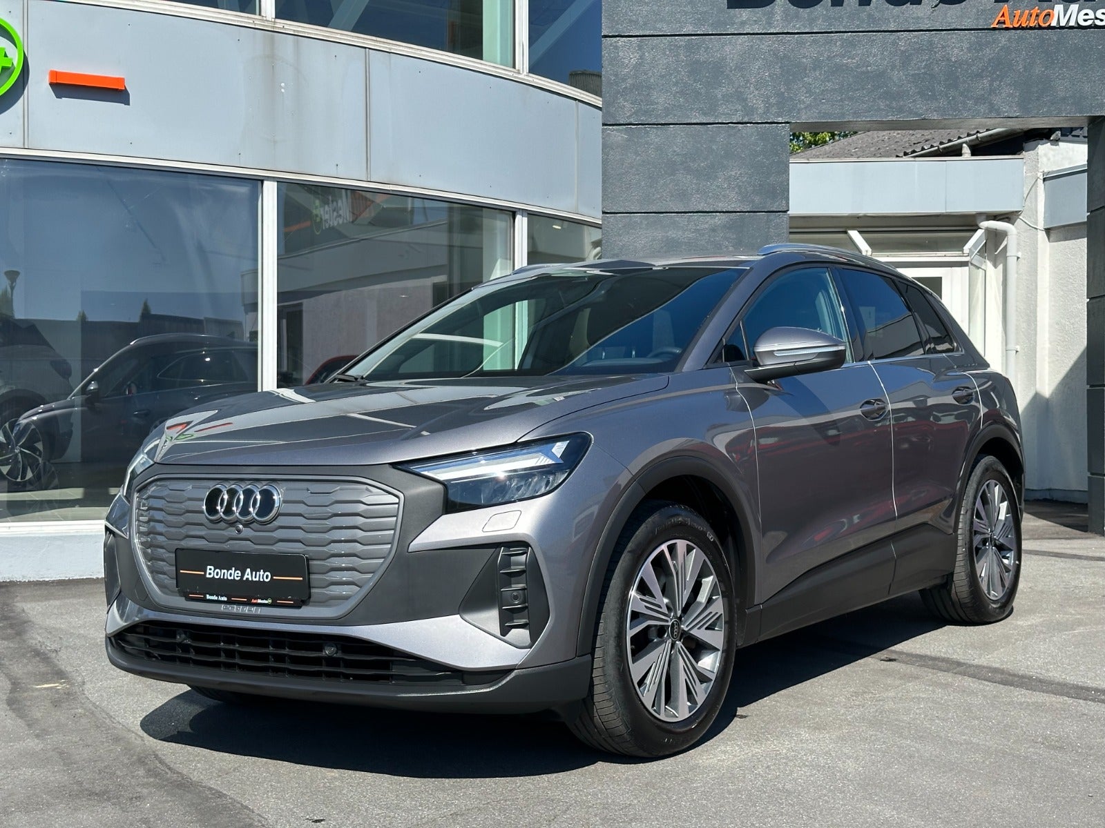 Audi Q4 e-tron Attitude