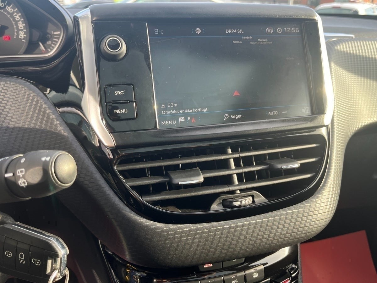 Billede af Peugeot 208 1,5 BlueHDi 100 Prestige Sky